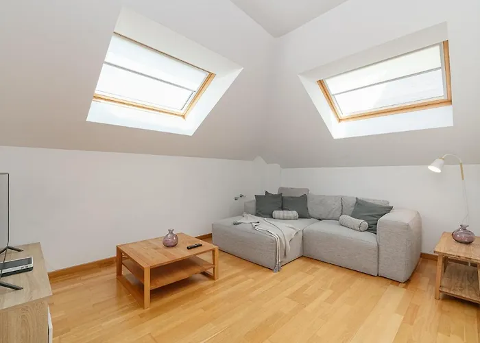 Atico Alameda Apartment *